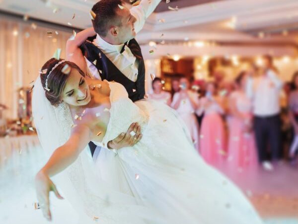 First Dance Perfection The Benefits of Taking Wedding Dance Lessons